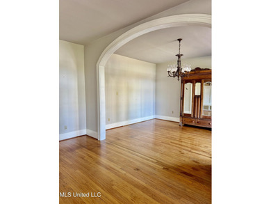 AWESOME HOME LOADED WITH CHARACTER & CHARM & READY FOR NEW on Duncan Park Golf Course in Mississippi - for sale on GolfHomes.com, golf home, golf lot