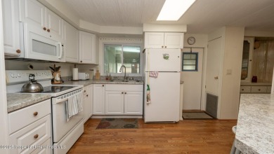 Move-In Ready 2 Bed, 2 Bath Home in Premier 55+ Gated Golf on Brookridge Country Club in Florida - for sale on GolfHomes.com, golf home, golf lot