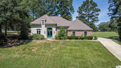 This is a beautiful 3 bedroom/ 2 bath home located right on the on Lake D Arbonne Country Club in Louisiana - for sale on GolfHomes.com, golf home, golf lot