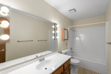 This lovely condo takes the hassle out of home ownership...no on Rolling Hills Country Club in Kansas - for sale on GolfHomes.com, golf home, golf lot