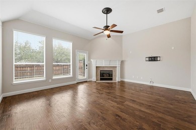 This beautiful home offers 4 beds, 2 baths, 2 car garage on Heritage Lakes - Par 3 - 9 Hole Course in Texas - for sale on GolfHomes.com, golf home, golf lot