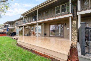 This lovely condo takes the hassle out of home ownership...no on Rolling Hills Country Club in Kansas - for sale on GolfHomes.com, golf home, golf lot