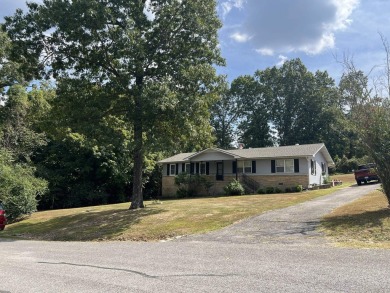 This is a totally remodeled, upgraded and updated 3 bedroom 2 on The Course At Turkey Mountain in Arkansas - for sale on GolfHomes.com, golf home, golf lot