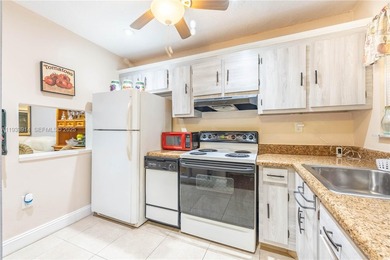 Welcome to this beautifully maintained 2-bedroom, 2-bathroom on Sunrise Lakes Phase III in Florida - for sale on GolfHomes.com, golf home, golf lot