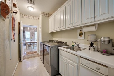 A well maintained home in the White Bluff Resort on Lake Whitney on White Bluff Resort - Old Course in Texas - for sale on GolfHomes.com, golf home, golf lot