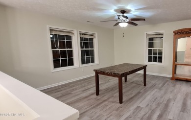 Great Location! Lovely, maintained, updated, unique1780 sqft on The Lakes Country Club in North Carolina - for sale on GolfHomes.com, golf home, golf lot