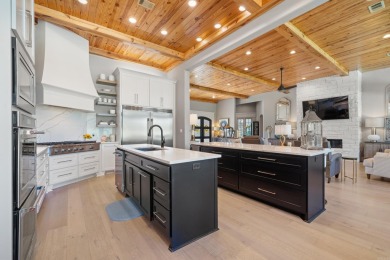 This stunning 5- bedroom, 5.5- bath estate located in the on Hot Springs Golf and Country Club in Arkansas - for sale on GolfHomes.com, golf home, golf lot