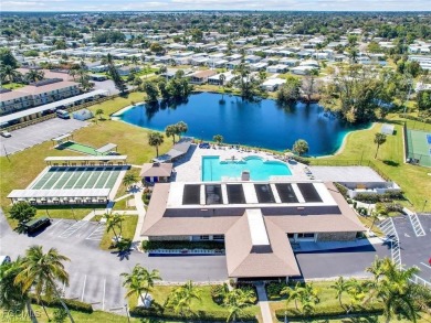 2BR + Den in 55+ Riviera Golf Estates! Well-maintained 2 bed + on Riviera Golf Club in Florida - for sale on GolfHomes.com, golf home, golf lot