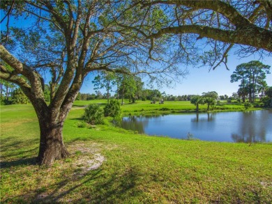 Light and bright this charming 3/2 home in Meadowood has on Meadowood Golf and Tennis Club in Florida - for sale on GolfHomes.com, golf home, golf lot