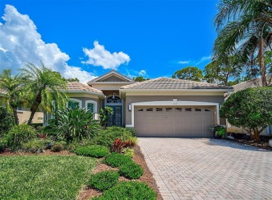 **STUNNING, UPDATED, MAINTENANCE-FREE Home is located in EMERALD on The Oaks Club in Florida - for sale on GolfHomes.com, golf home, golf lot