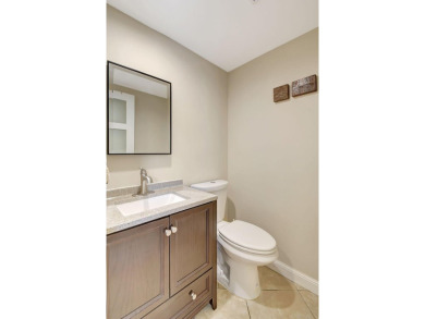 Discover this beautifully updated ground-floor unit, offering 1 on Kings Point Golf -Flanders Way in Florida - for sale on GolfHomes.com, golf home, golf lot