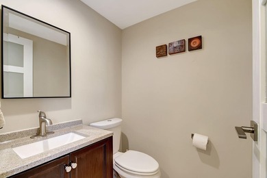 Discover this beautifully updated ground-floor unit, offering 1 on Kings Point Golf -Flanders Way in Florida - for sale on GolfHomes.com, golf home, golf lot