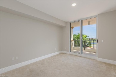 LOWEST PRICED UNIT IIN HAMMOCK BAY. Updated, this 3 bedroom, 2 on Hammock Bay in Florida - for sale on GolfHomes.com, golf home, golf lot