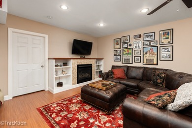FABULOUS HOME IN CARILLON LAKES, A 55+ COMMUNITY.  THIS HOME HAS on Carillon Lakes 3 Hole Course in Illinois - for sale on GolfHomes.com, golf home, golf lot