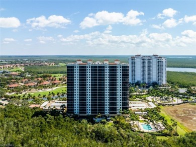 LOWEST PRICED UNIT IIN HAMMOCK BAY. Updated, this 3 bedroom, 2 on Hammock Bay in Florida - for sale on GolfHomes.com, golf home, golf lot