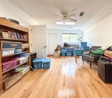 Welcome to 117 Cifuentes Way, a charming 3BR, 4BA custom home on Ponce De Leon Golf Course in Arkansas - for sale on GolfHomes.com, golf home, golf lot