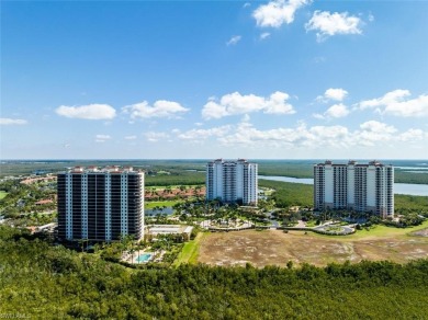 LOWEST PRICED UNIT IIN HAMMOCK BAY. Updated, this 3 bedroom, 2 on Hammock Bay in Florida - for sale on GolfHomes.com, golf home, golf lot