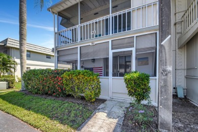 Discover this beautifully updated ground-floor unit, offering 1 on Kings Point Golf -Flanders Way in Florida - for sale on GolfHomes.com, golf home, golf lot