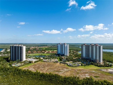 LOWEST PRICED UNIT IIN HAMMOCK BAY. Updated, this 3 bedroom, 2 on Hammock Bay in Florida - for sale on GolfHomes.com, golf home, golf lot