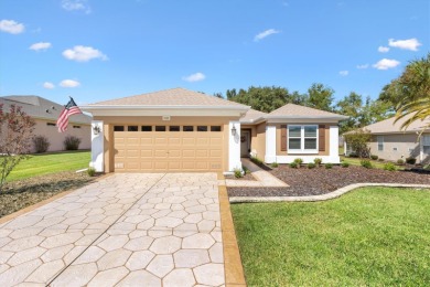 Beautifully Updated 2 Bedroom, 2 Bath + Den Ponte Vedra Designer on Eagle Ridge At Spruce Creek Country Club in Florida - for sale on GolfHomes.com, golf home, golf lot