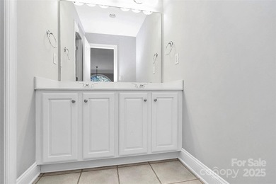 Traditional all-brick 6BR, 4BA home on the 6th tee box of on Birkdale Golf Club in North Carolina - for sale on GolfHomes.com, golf home, golf lot