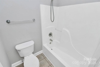 Traditional all-brick 6BR, 4BA home on the 6th tee box of on Birkdale Golf Club in North Carolina - for sale on GolfHomes.com, golf home, golf lot