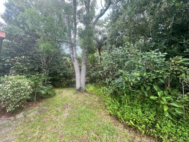 This well-cared for home is located only steps from one of the on Del Tura Golf and Country Club in Florida - for sale on GolfHomes.com, golf home, golf lot
