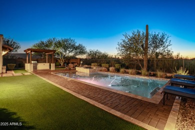 Stunning 3 bedroom, 2.5 bath home with den, bonus room, and on Blackstone Country Club in Arizona - for sale on GolfHomes.com, golf home, golf lot