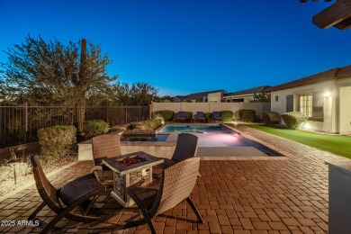 Stunning 3 bedroom, 2.5 bath home with den, bonus room, and on Blackstone Country Club in Arizona - for sale on GolfHomes.com, golf home, golf lot
