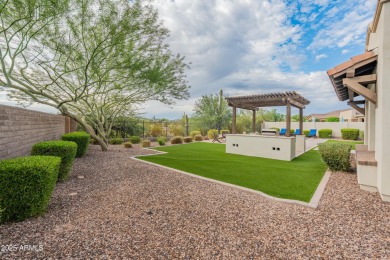 Stunning 3 bedroom, 2.5 bath home with den, bonus room, and on Blackstone Country Club in Arizona - for sale on GolfHomes.com, golf home, golf lot