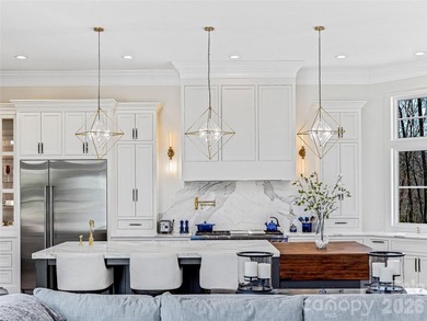 Experience luxury mountain living at its finest in The Cliffs at on The Cliffs At Walnut Cove in North Carolina - for sale on GolfHomes.com, golf home, golf lot