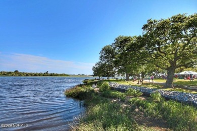 Inviting 2 bedroom/2bath home in the heart of Calabash, NC! Open on Carolina Shores Golf Course in North Carolina - for sale on GolfHomes.com, golf home, golf lot