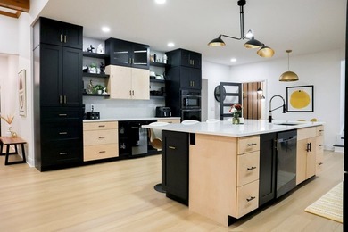 Discover this completely remodeled 5-bedroom, 4.5-bath home that on Nob North Golf Course in Georgia - for sale on GolfHomes.com, golf home, golf lot