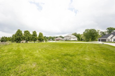 DON'T MISS YOUR LAST CHANCE TO BUILD YOUR DREAM HOME IN THE on Far Oaks Golf Club in Illinois - for sale on GolfHomes.com, golf home, golf lot