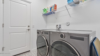 Gorgeous 2 Bedroom 2 Bath + Office/Dev Villa with upgrades on LPGA International Golf Course in Florida - for sale on GolfHomes.com, golf home, golf lot