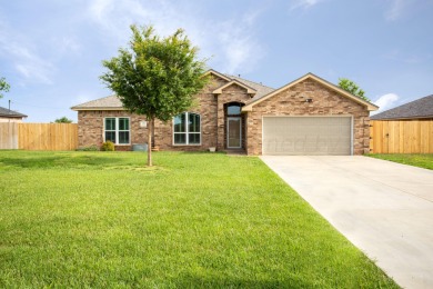 Don't miss this wonderful four bedroom home in South Hereford on John Pitman Municipal Golf Course in Texas - for sale on GolfHomes.com, golf home, golf lot