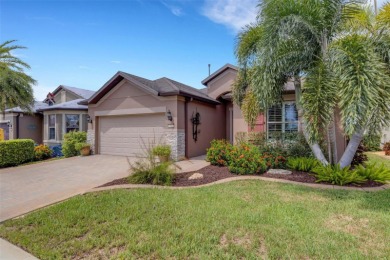 This 2 bedroom/2 bathroom Summerwood floor plan located in the on Ridgewood Lakes Golf and Country Club in Florida - for sale on GolfHomes.com, golf home, golf lot