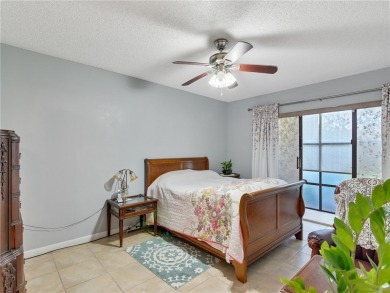 Discover your ideal retreat in this rare 2 bed, 2 bath on Meadowood Golf and Tennis Club in Florida - for sale on GolfHomes.com, golf home, golf lot