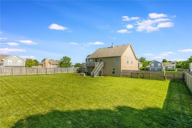 This isn't your average split-entry -- it's a showstopper. From on Paradise Pointe Golf Complex in Missouri - for sale on GolfHomes.com, golf home, golf lot
