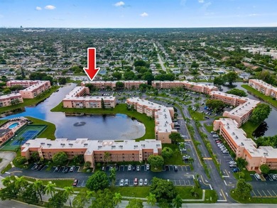 Easy to show!!! Beautiful, fully remodeled, featuring 2 spacious on Sunrise Lakes Phase III in Florida - for sale on GolfHomes.com, golf home, golf lot