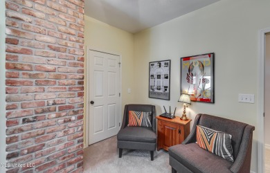 Enjoy golf course living at its finest in this wonderful 3 on Colonial Country Club Deerfield in Mississippi - for sale on GolfHomes.com, golf home, golf lot