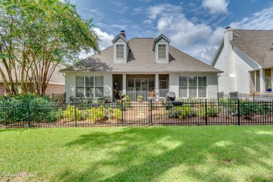 Enjoy golf course living at its finest in this wonderful 3 on Colonial Country Club Deerfield in Mississippi - for sale on GolfHomes.com, golf home, golf lot