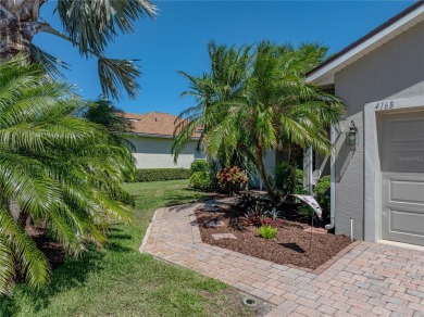 THE CDD BOND IS FULLY PAID on this well-maintained on Lake Ashton Golf Club in Florida - for sale on GolfHomes.com, golf home, golf lot