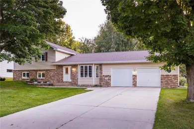 Available only due to relocation! This exceptional 4-bedroom on Valley Golf Course in Minnesota - for sale on GolfHomes.com, golf home, golf lot