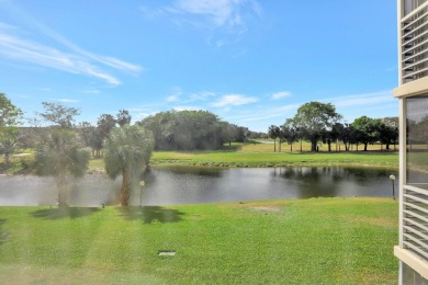 This property is sponsored by Listingcredit and qualifies for a on Palm-Aire Country Club and Resort - The Oaks in Florida - for sale on GolfHomes.com, golf home, golf lot