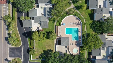 Meticulously maintained, beautifully updated and is very well on Carrollwood Country Club in Florida - for sale on GolfHomes.com, golf home, golf lot