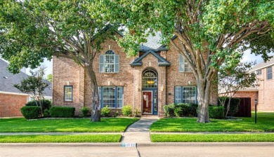 Golf, Beach and Backyard Bliss in this Stewart Peninsula home on Stewart Peninsula Golf Course in Texas - for sale on GolfHomes.com, golf home, golf lot