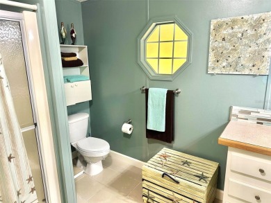 New Lower Price! Gorgeous Decorator 2006, 28x52/55, 1540 sq. ft on Mainlands Golf Club in Florida - for sale on GolfHomes.com, golf home, golf lot