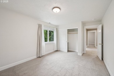 Welcome to this spacious 2-story home on a desirable corner lot on  in Oregon - for sale on GolfHomes.com, golf home, golf lot