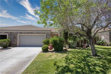 This 4-bed, 2 bath townhome sits right on the golf course with on Coyote Willows Golf Club in Nevada - for sale on GolfHomes.com, golf home, golf lot